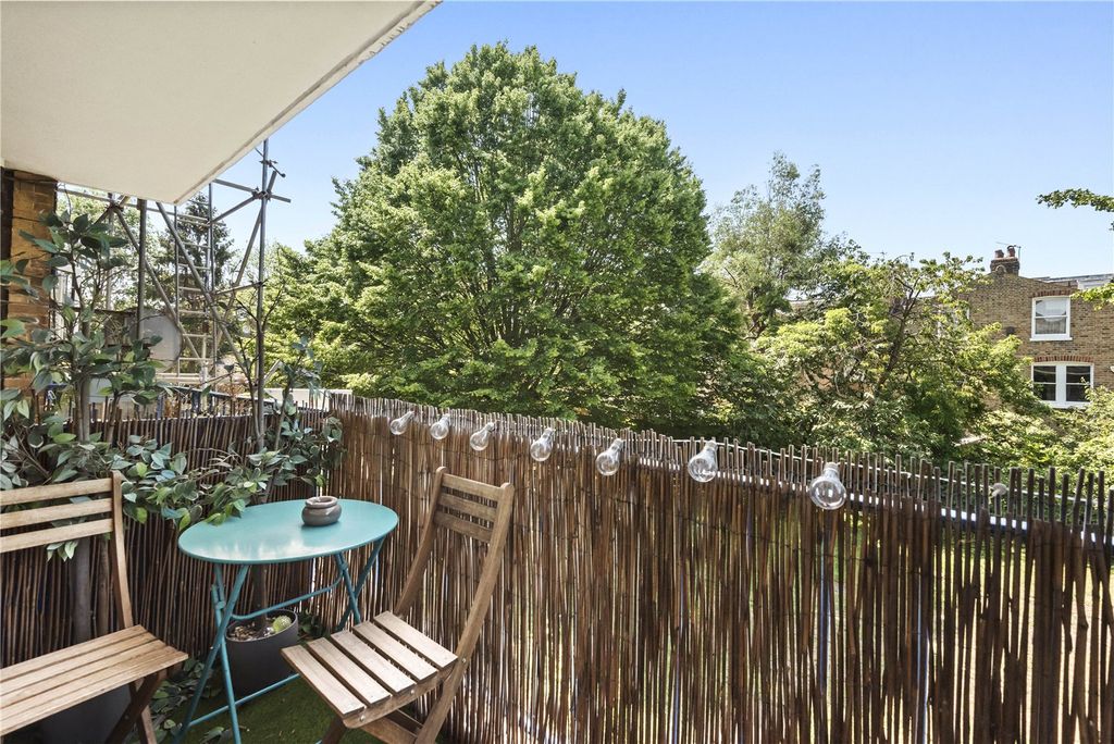 Property photo 3 of 12 Balcony