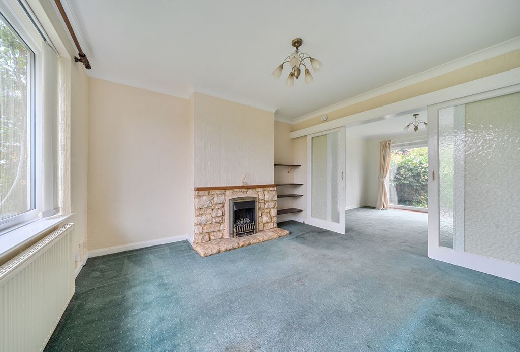 Property photo 2 of 16 1381677-14-69149c...