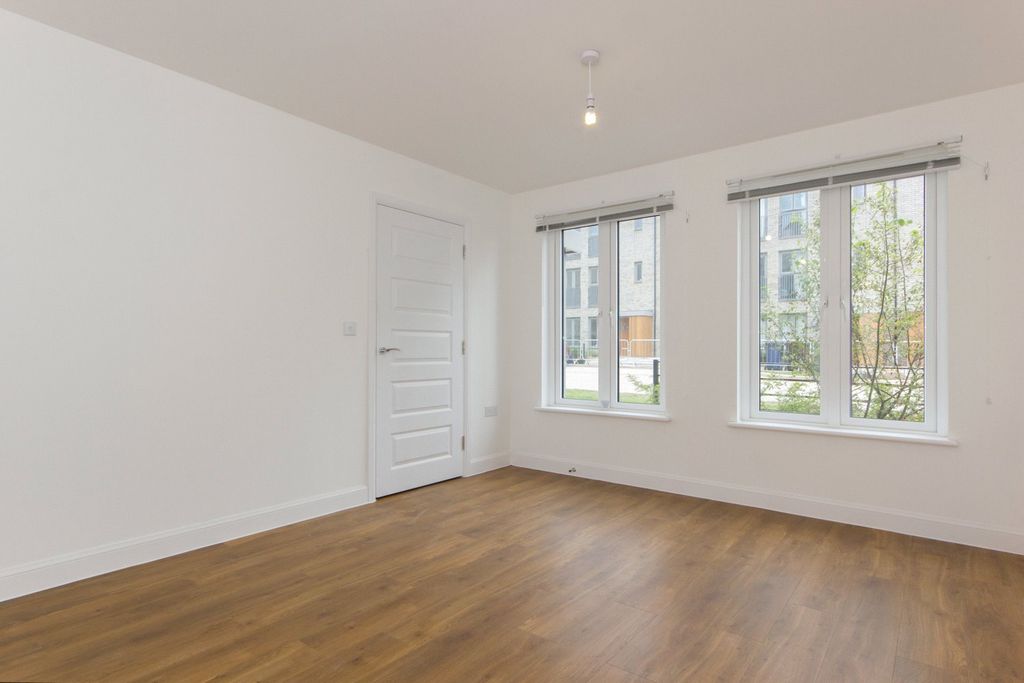 Property photo 3 of 15 Picture No. 05