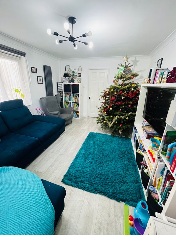 Property photo 3 of 19