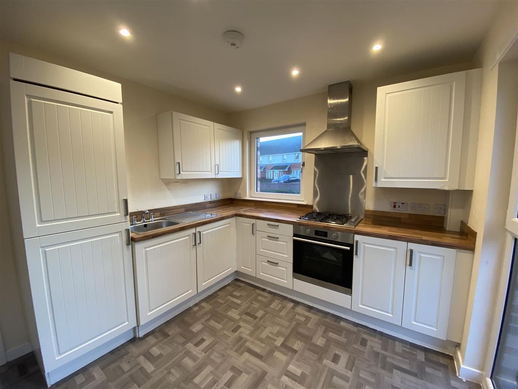 Property photo 3 of 15 3.Jpg