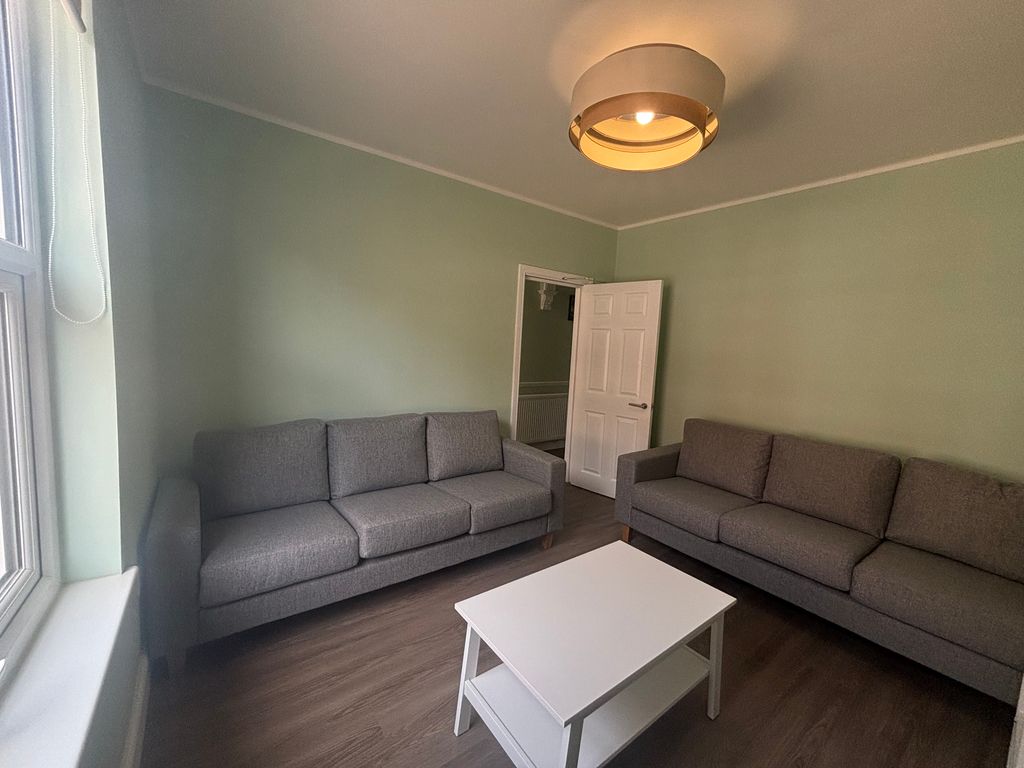 Property photo 3 of 19 Img_3590