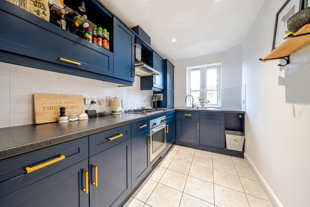 Property photo 2 of 16 Picture No. 01