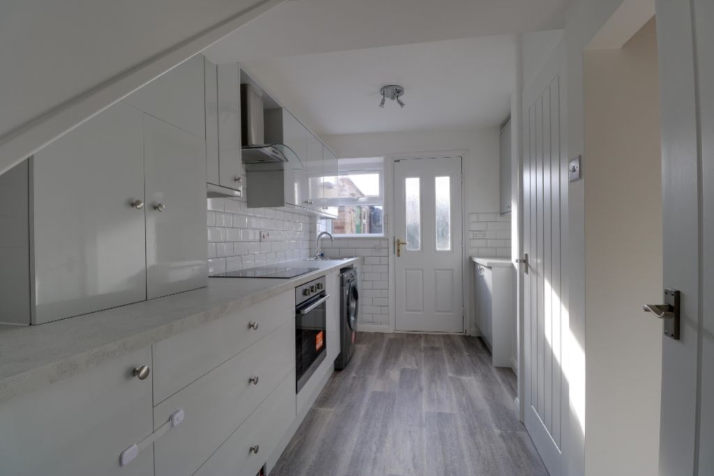 Property photo 1 of 15 Kitchen