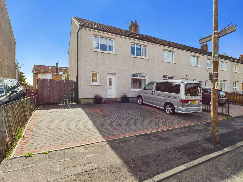 Property photo 1 of 32 Cam05526G0-Pr0032-Still035