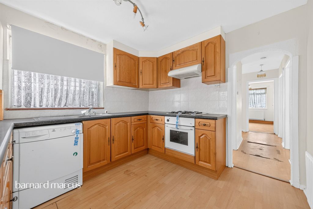 Property photo 1 of 22