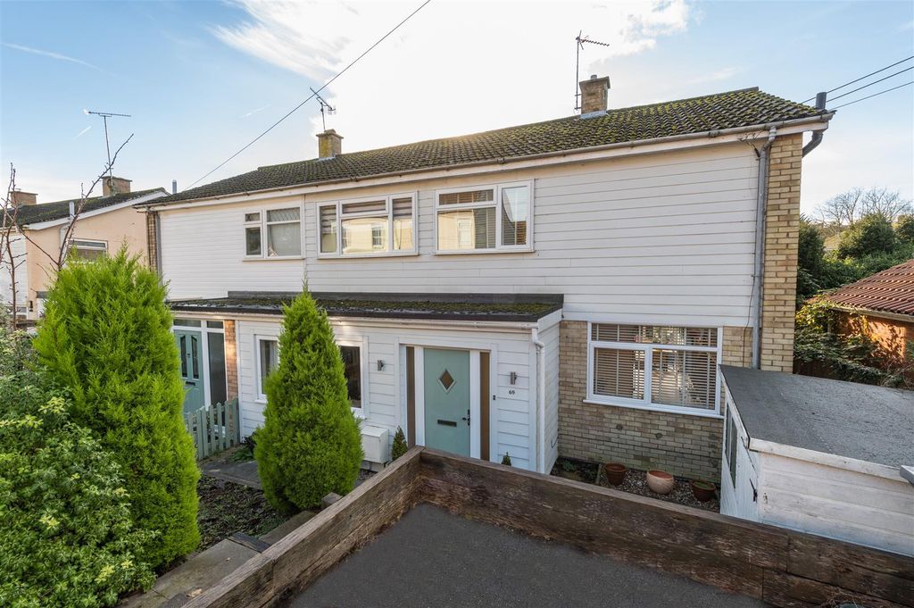 Property photo 1 of 36 No69_50.Jpg