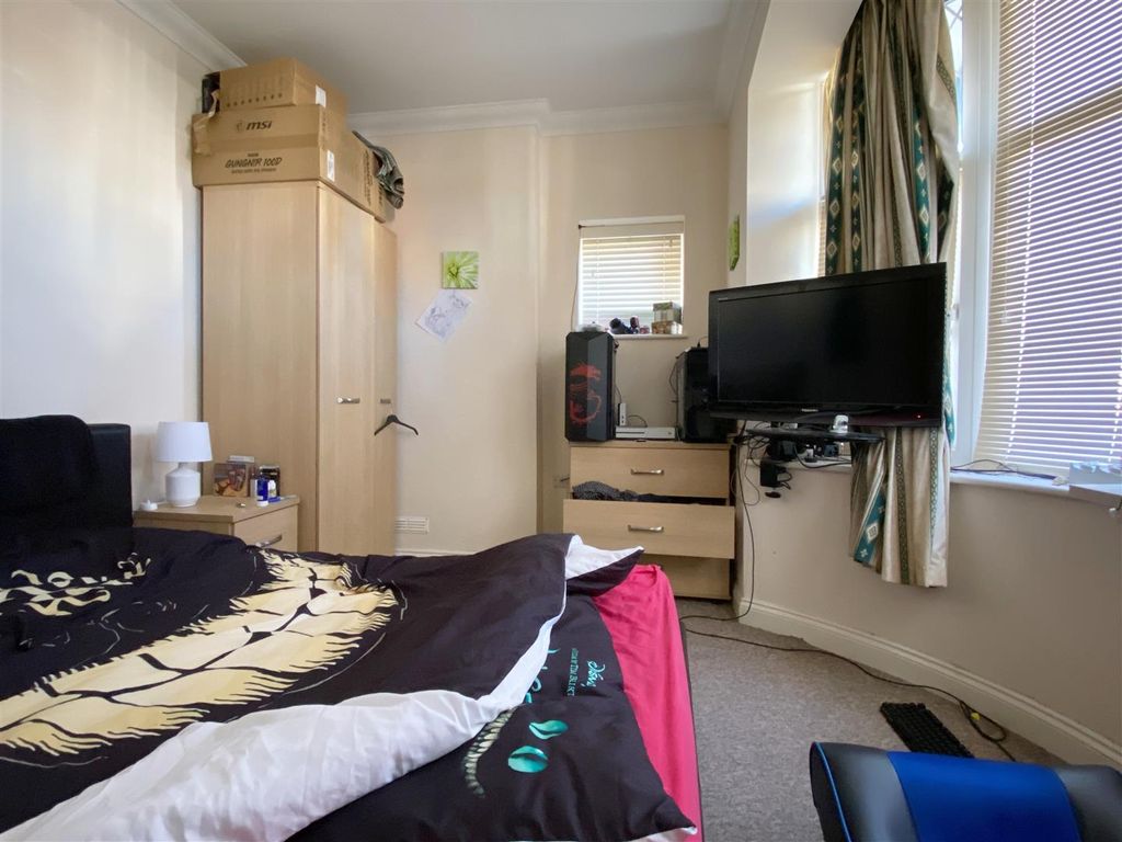 Property photo 2 of 11 Room 1 (2).Jpeg