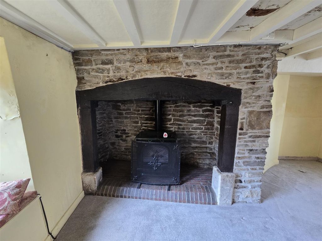 Property photo 3 of 17 20260303_122630.Jpg