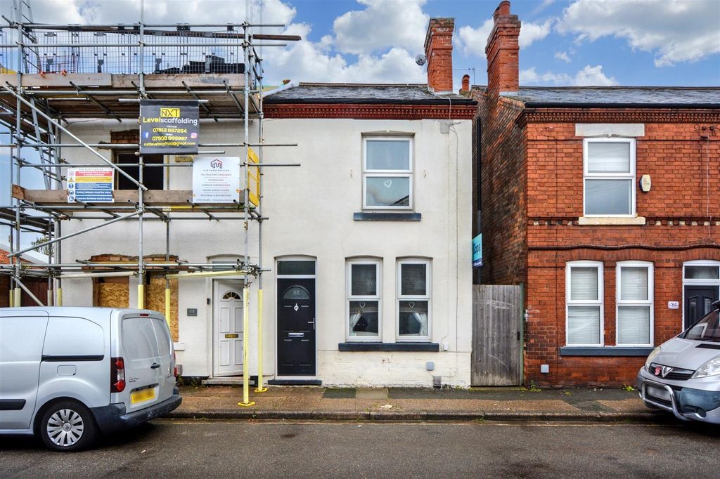Property photo 1 of 15