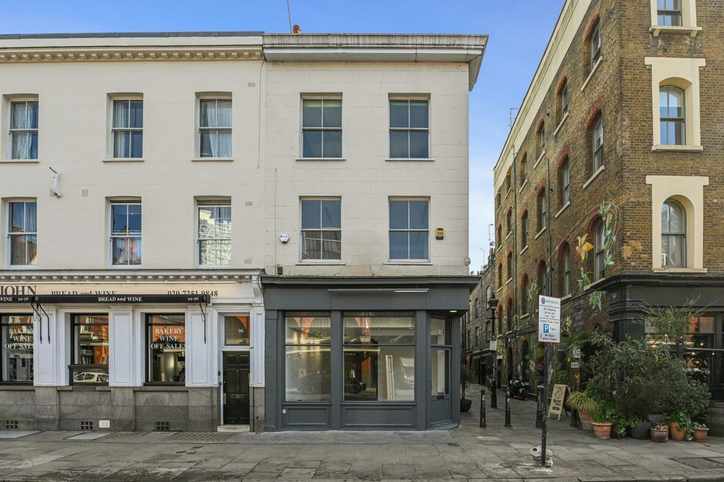 Property photo 1 of 9 Ol-Bc-92Commercialstreet-21.Jpg