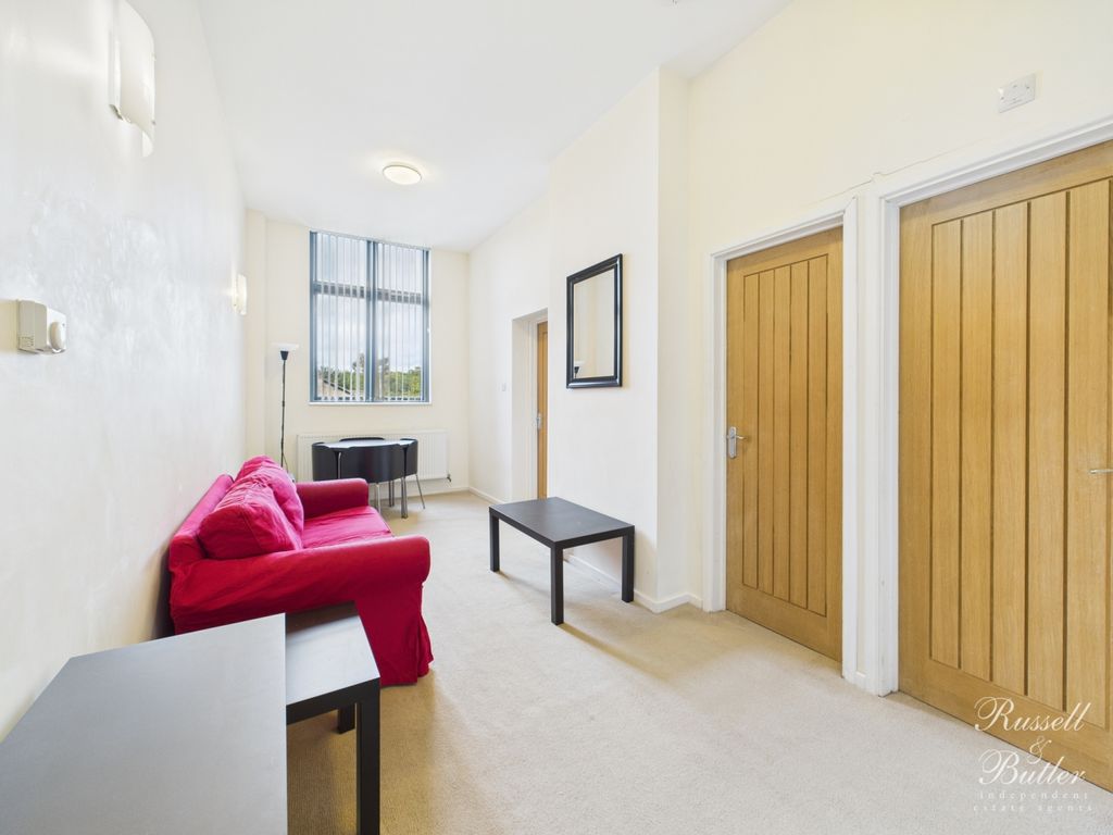 Property photo 2 of 7 Cam02127G0-Pr0347-Still009