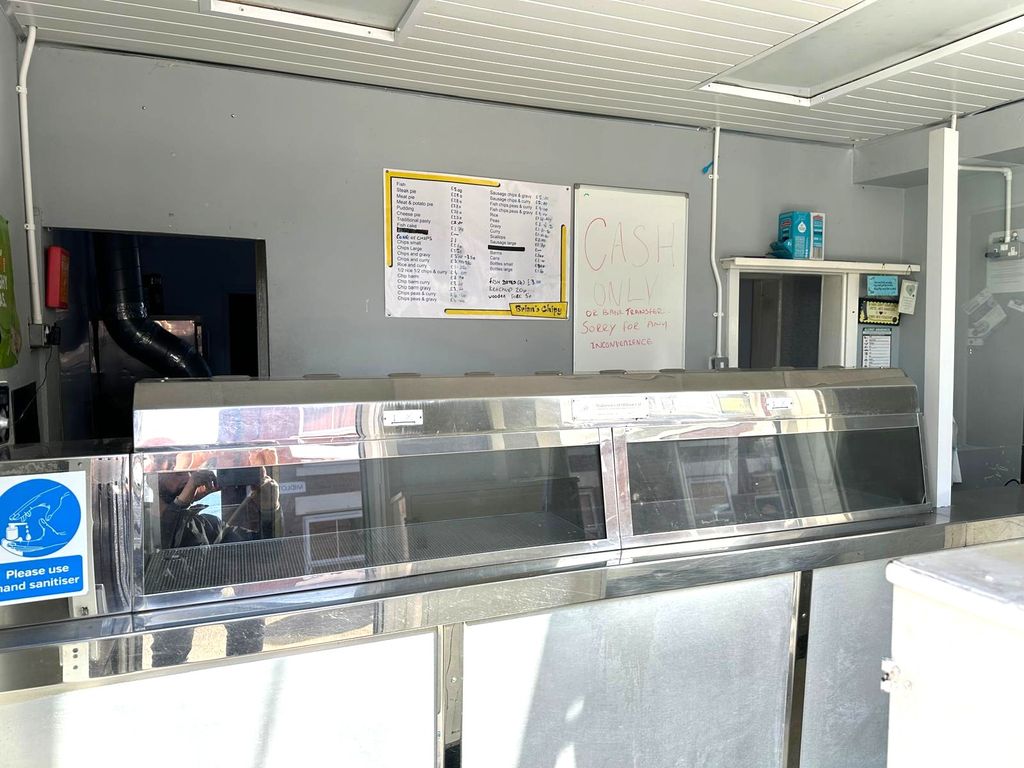 Property photo 3 of 13