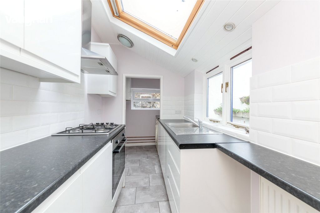 Property photo 2 of 12 Kitchen