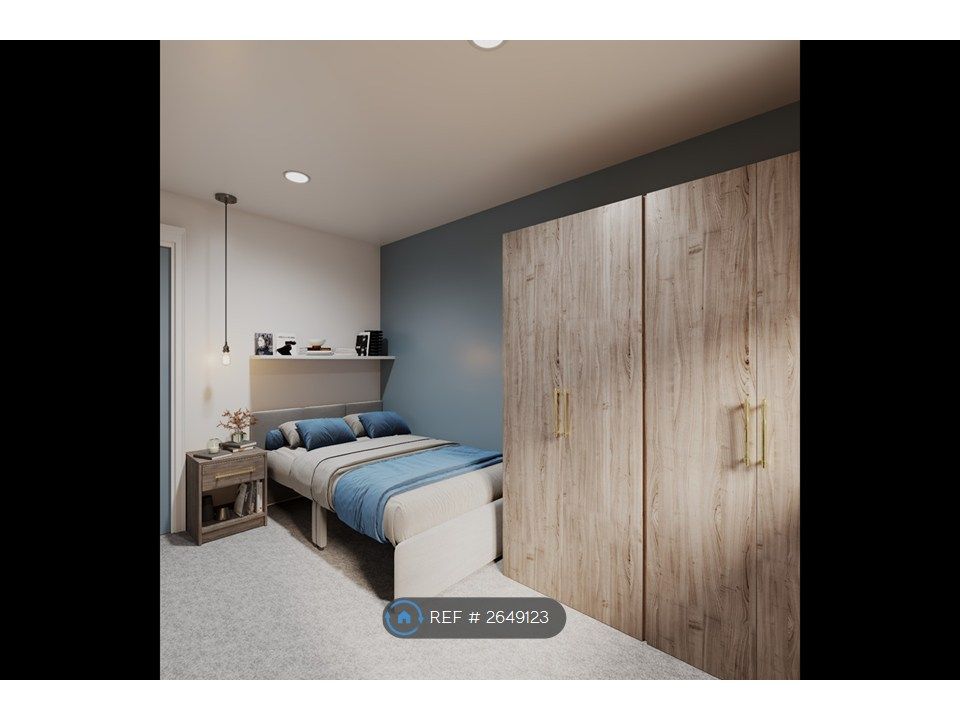 Property photo 1 of 9 Double Room With Offsuite Shower Room