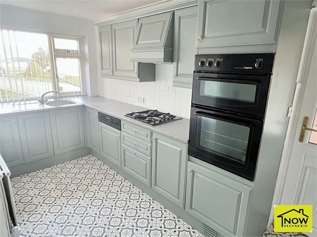 Property photo 3 of 9 Picture 3