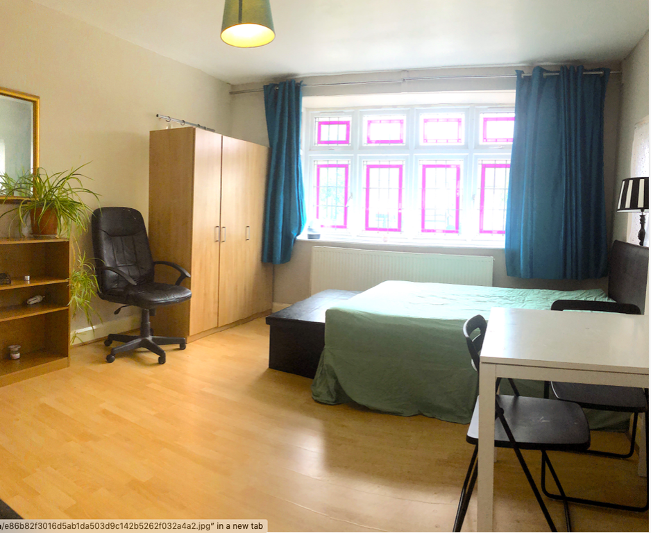Property photo 1 of 5