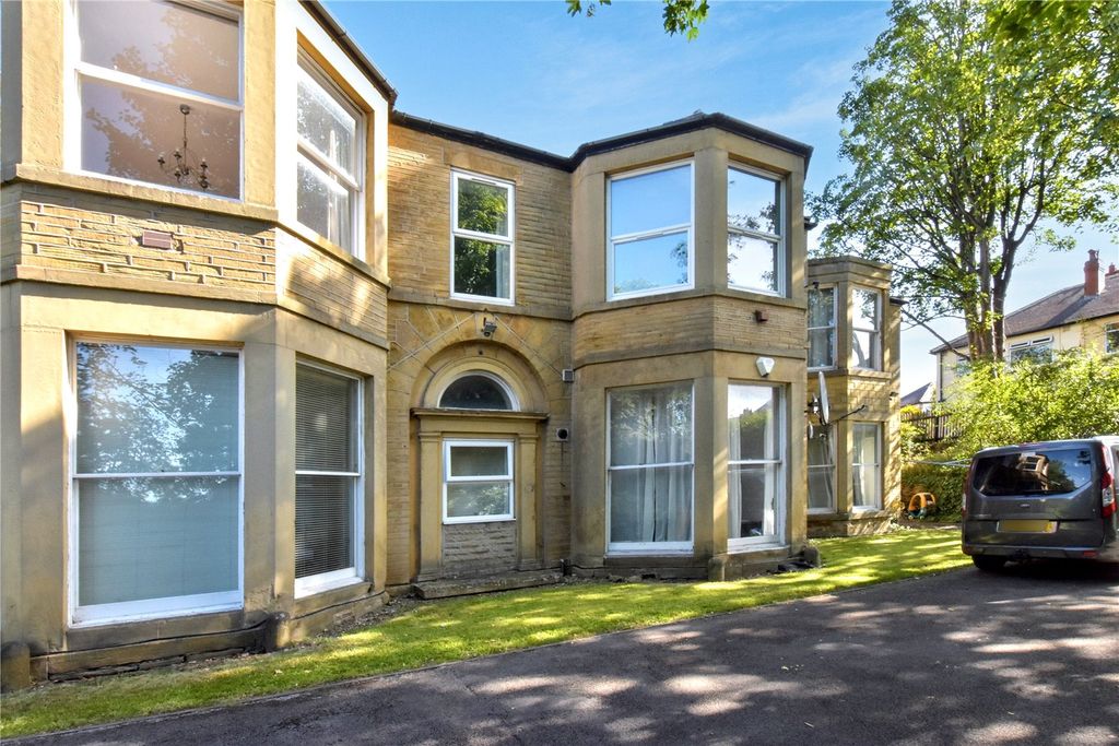 Property photo 1 of 13 Picture No. 05