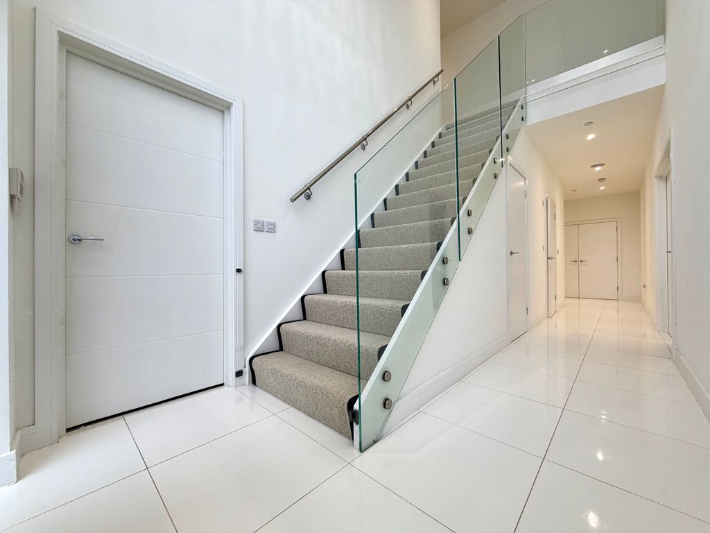 Property photo 3 of 54 Img_2518.Jpeg