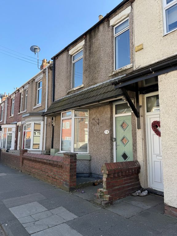 Property photo 1 of 12