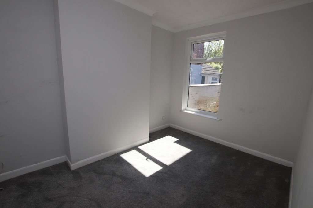 Property photo 3 of 12 Sitting Room Or 4th Bedroom