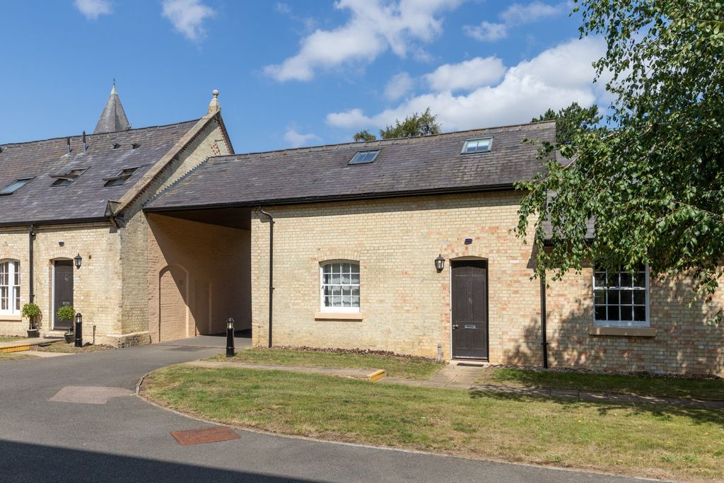 Property photo 1 of 14 4403621