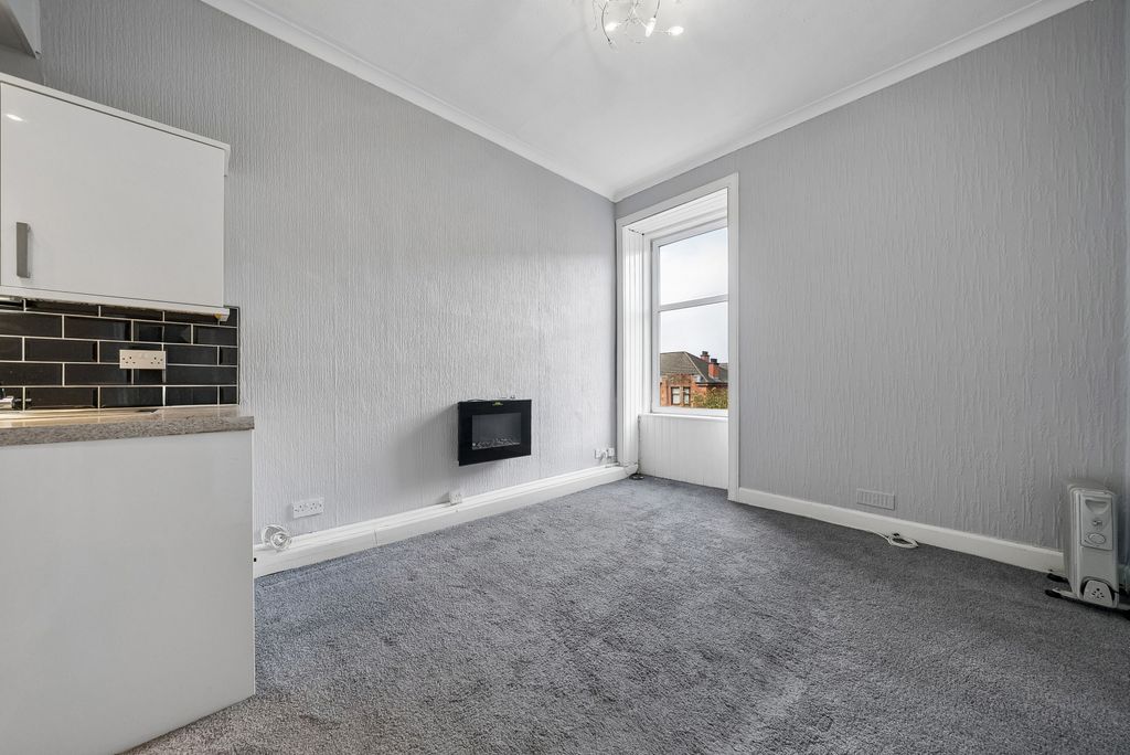 Property photo 2 of 13 Picture No. 02