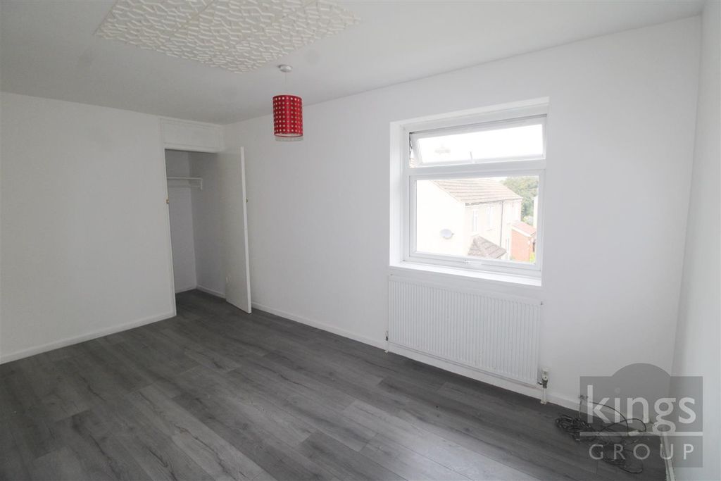 Property photo 3 of 11 8Qrasr2Eikihjby647Bz3Q.Jpg