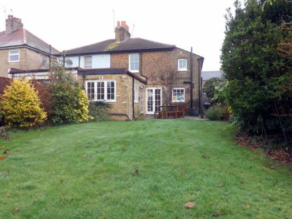 Property photo 1 of 15 Photo 01