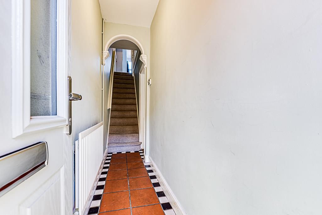 Property photo 3 of 25 57 Gordon Street, Kettering-20.Jpg
