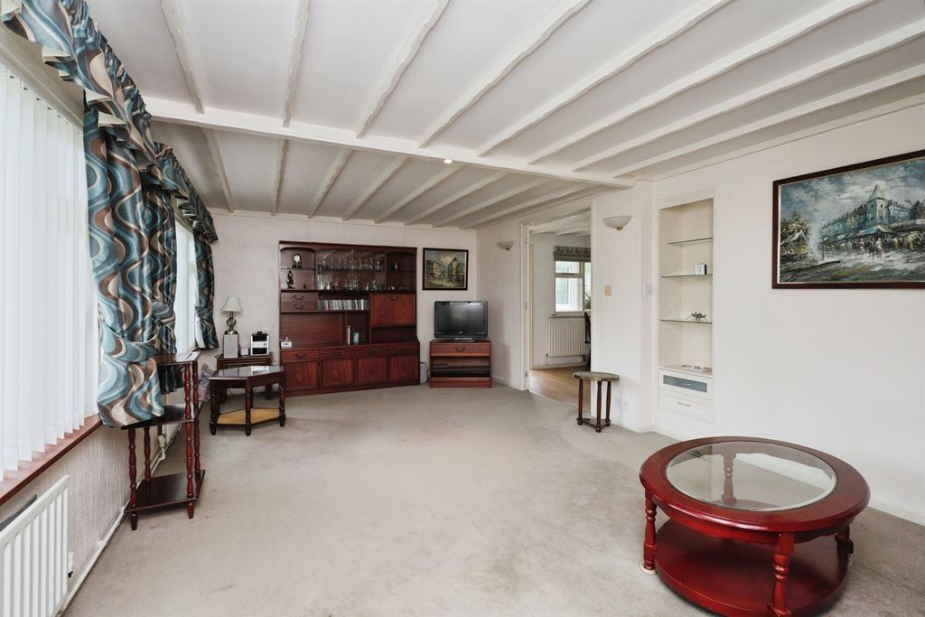 Property photo 3 of 24