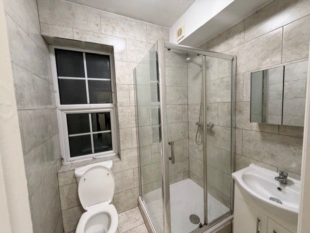 Property photo 3 of 3