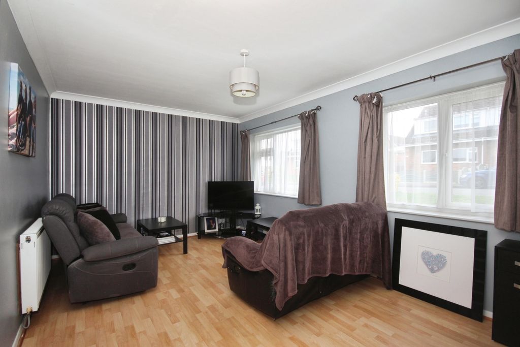 Property photo 2 of 14 Pbox-Img.Jpg