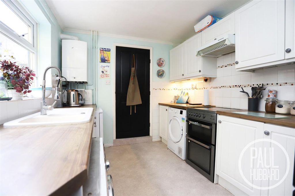 Property photo 3 of 13 Img_3836.Jpg