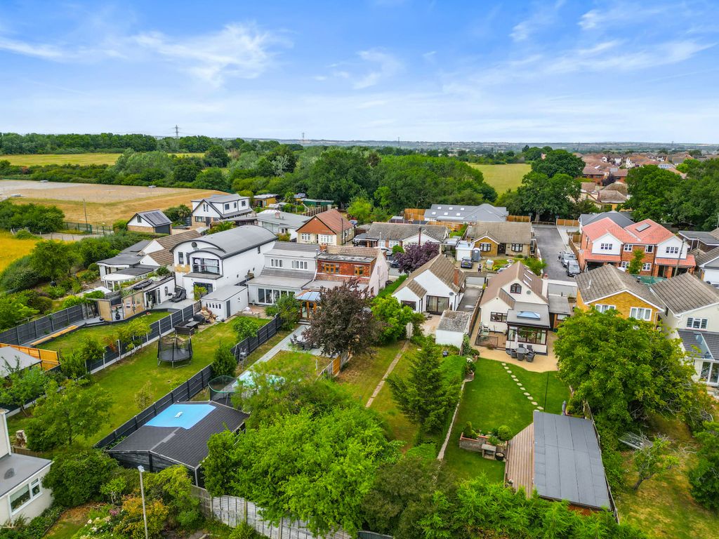 Property photo 2 of 20 Dji_0833-Dji_0837