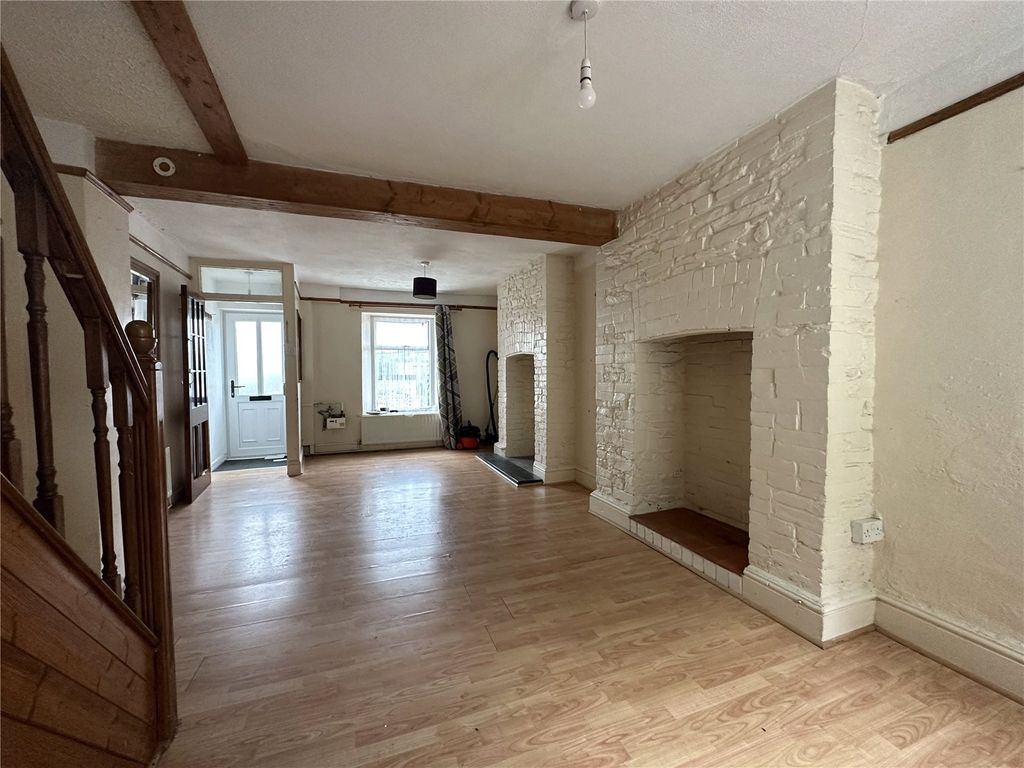 Property photo 2 of 11 Picture No. 05