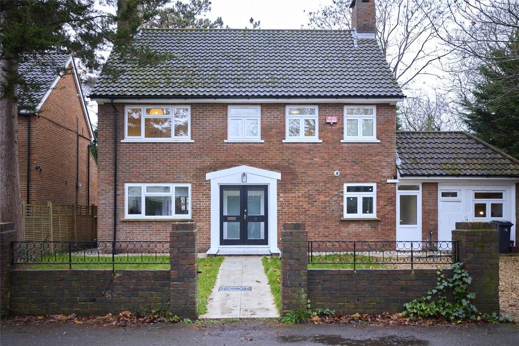 Property photo 1 of 15 Picture No. 08