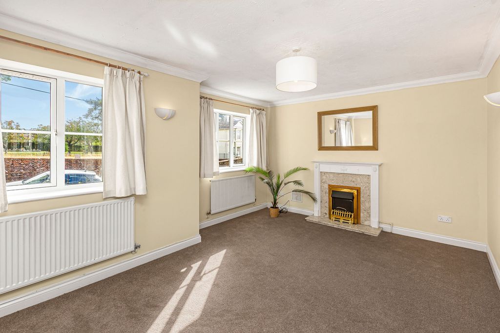 Property photo 3 of 26
