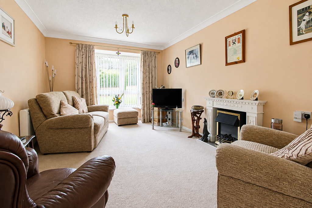 Property photo 2 of 9
