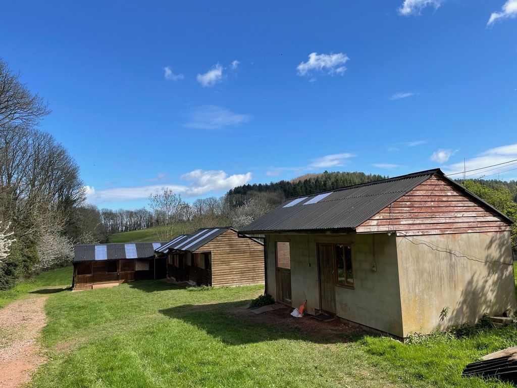 Property photo 2 of 35