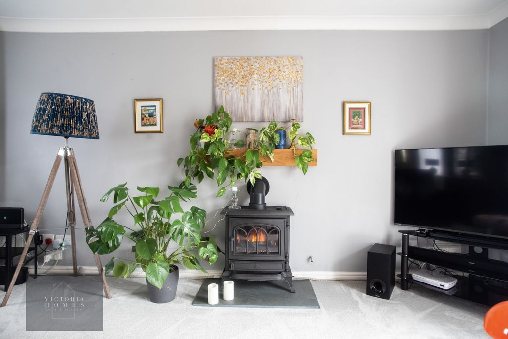 Additional image 7 of 4 bed detached house for saleVillage Lane, Victoria NP23