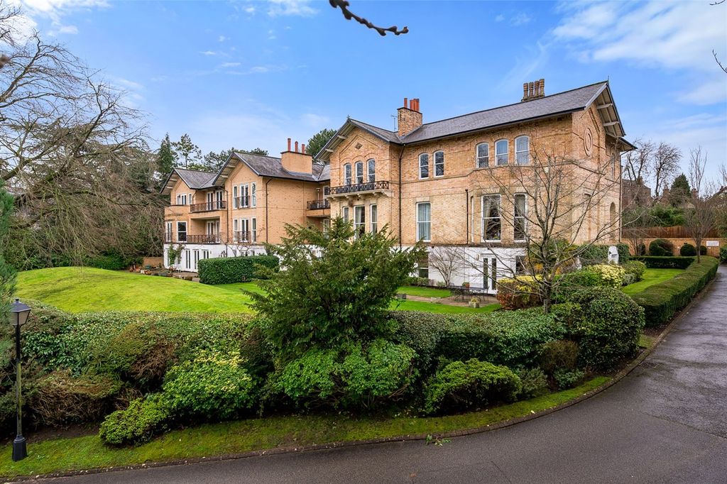 Property photo 1 of 14