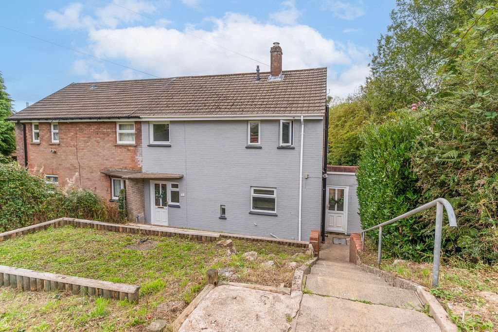 Property photo 1 of 21