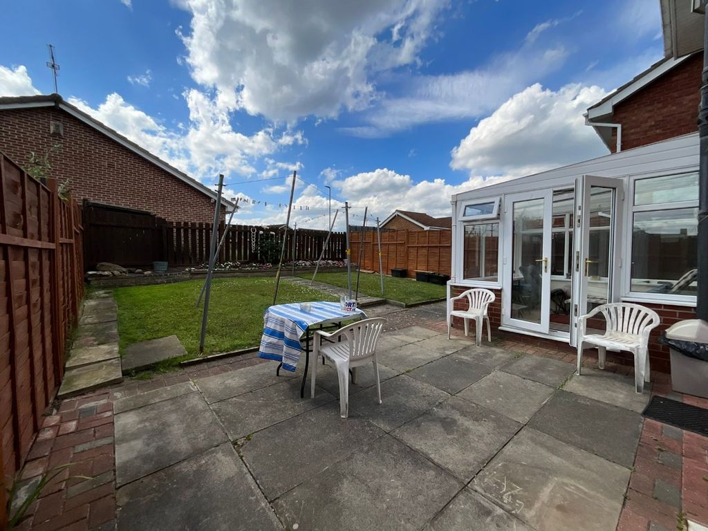 Property photo 3 of 18