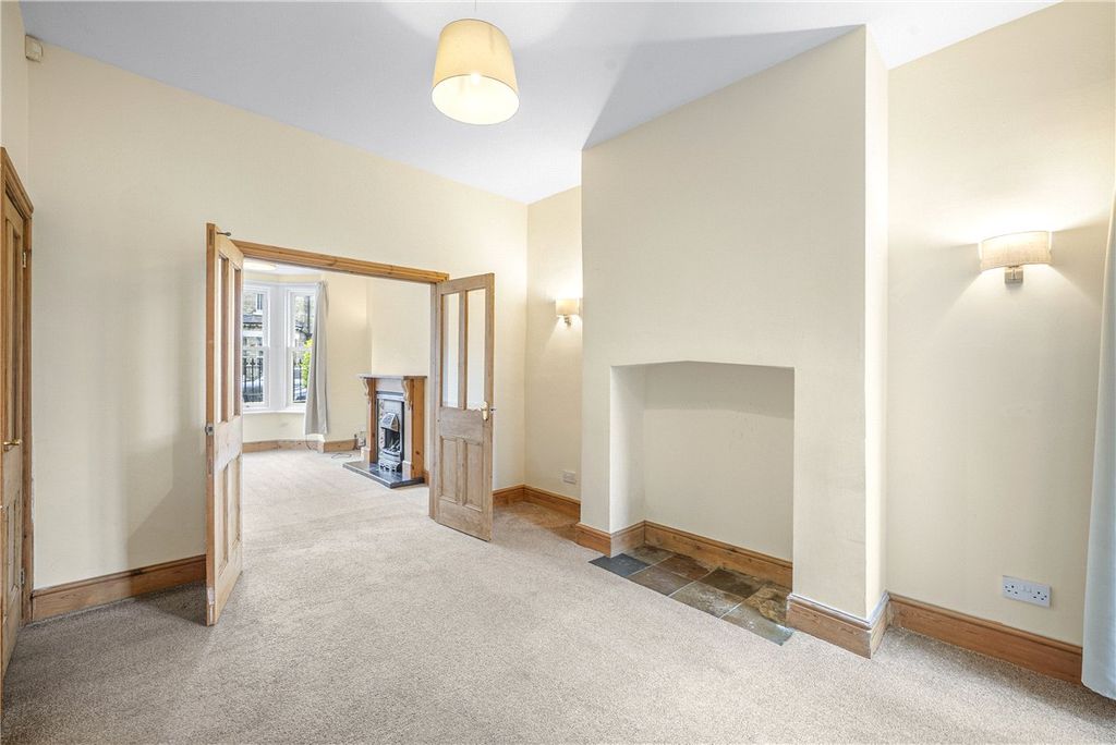 Property photo 3 of 20 Picture No. 29