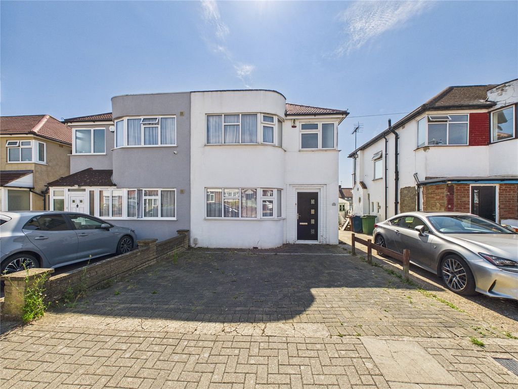 Property photo 1 of 31 Picture No. 02