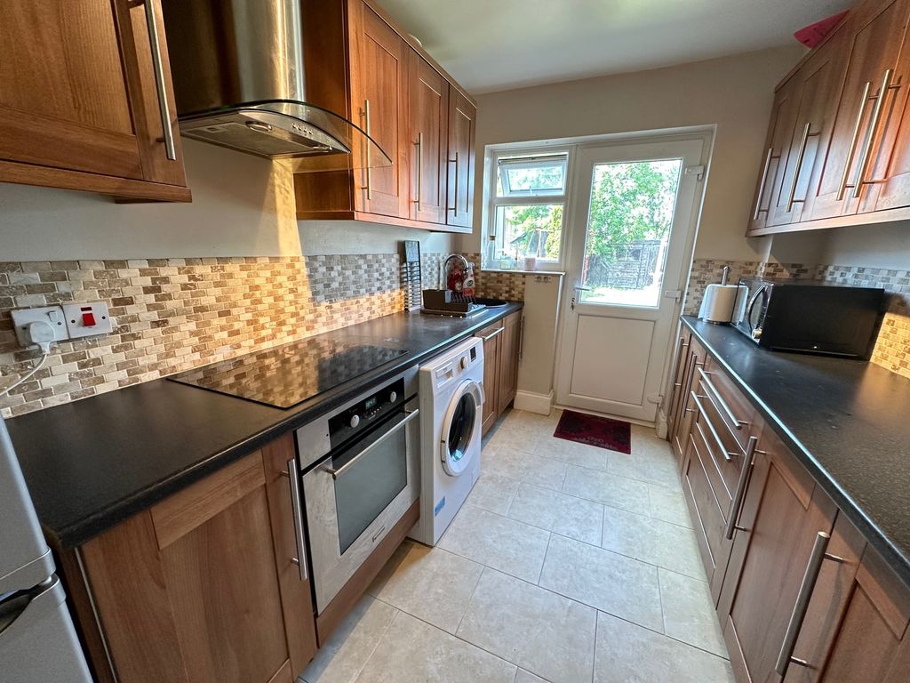Property photo 3 of 13 Image