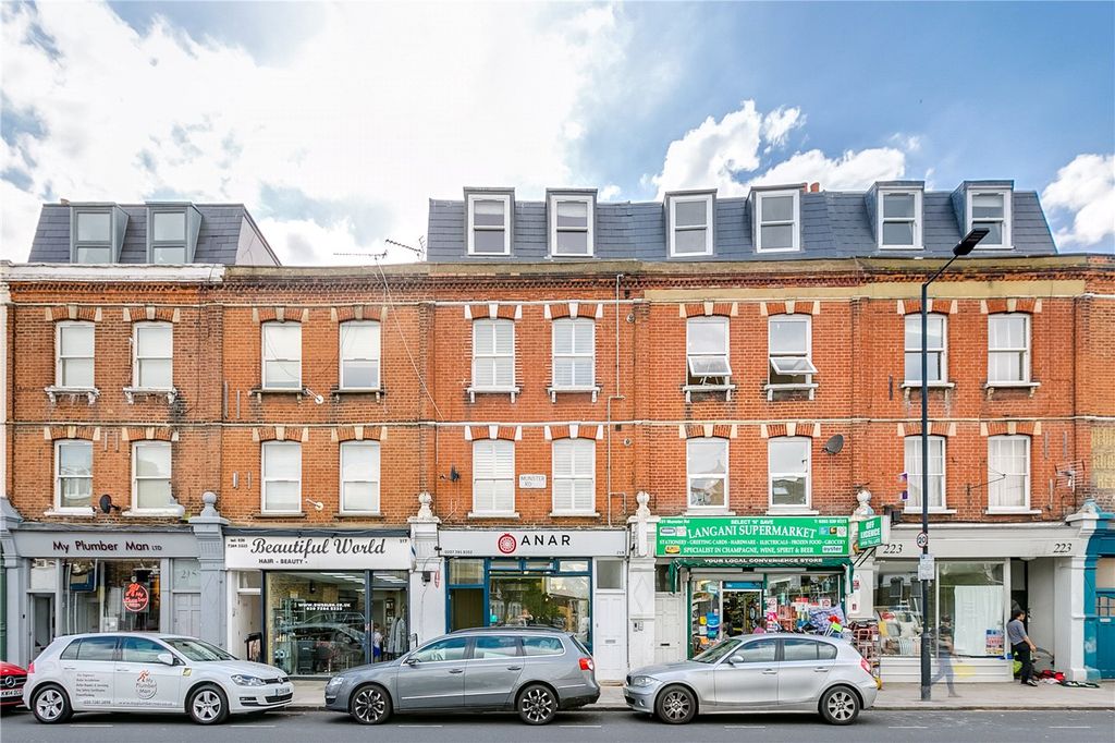 Property photo 3 of 7 Picture No. 11