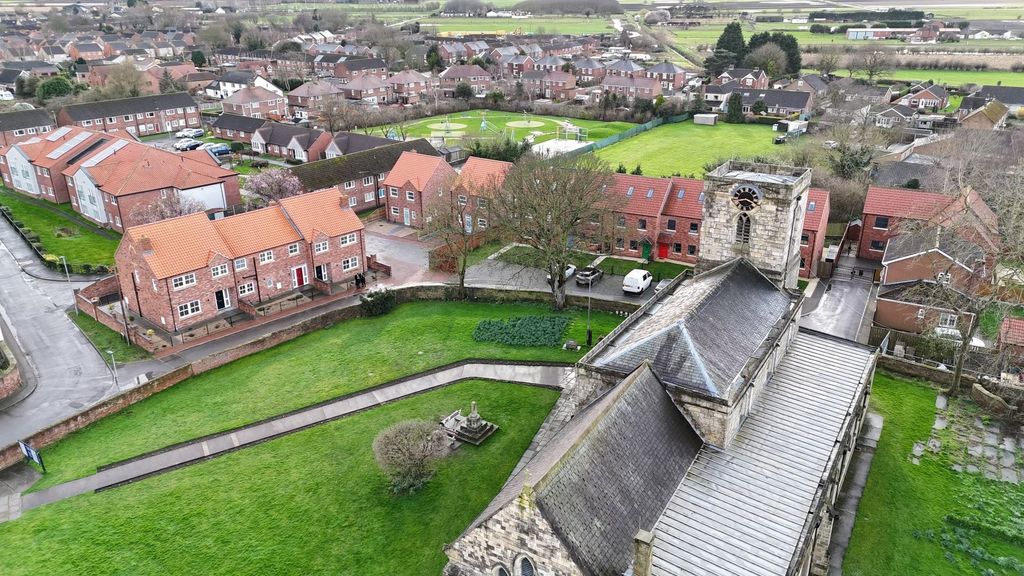 Property photo 2 of 7 Photo 11