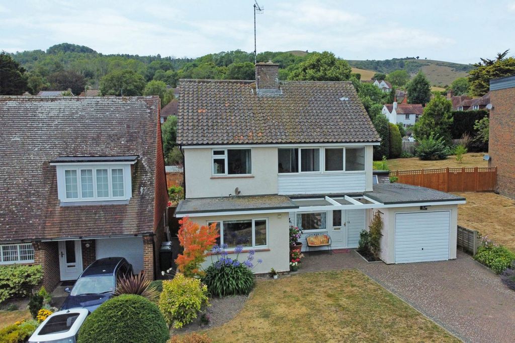 Property photo 1 of 29